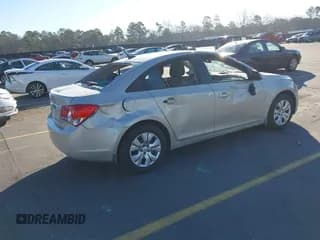 ✅ 2014 Chevrolet Cruze LS • VIN: 1G1PA5SG0E7469339 • Lot: 41599724. Listed on IAAI with 111,083 mi. Free auction sales archive from the USA and detailed vehicle history report at DreamBid. Image 4.
