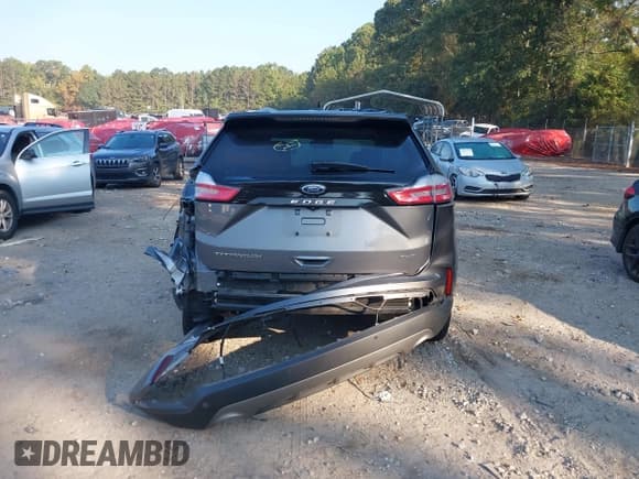✅ 2022 Ford Edge Titanium • VIN: 2FMPK4K98NBA94061 • Лот: 43252758. Опубликован ранее на IAAI с пробегом 67 960 миль. Бесплатный доступ к архиву аукционных продаж из США и подробный отчёт об истории автомобиля на DreamBid. Изображение 16.