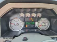 ✅ 2009 Ford F-250 XL • VIN: 1FTSW21R49EA82542 • Лот: 93883565. Опубликован ранее на Copart с пробегом 236 889 миль. Бесплатный доступ к архиву аукционных продаж из США и подробный отчёт об истории автомобиля на DreamBid. Изображение 9.