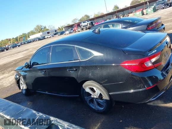 2018 Honda Accord EX-L с VIN 1HGCV1F69JA016968, выставлен на аукционе IAAI как лот 43483246 с пробегом 57 028 миль миль и . История ставок и продаж доступна на DreamBid. Изображение 14.