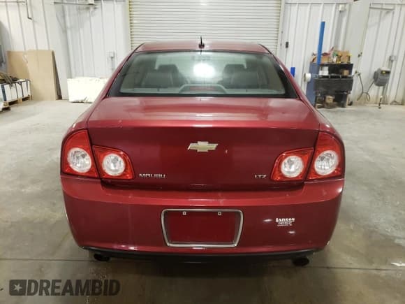 ✅ 2008 Chevrolet Malibu LTZ • VIN: 1G1ZK57728F154812 • Lot: 75428144. Listed on Copart with 197,645 mi. Free auction sales archive from the USA and detailed vehicle history report at DreamBid. Image 6.