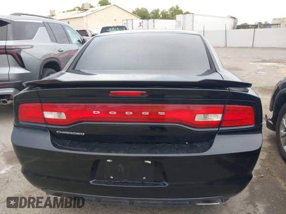 2013 Dodge Charger SE с VIN 2C3CDXBG2DH666643, выставлен на аукционе IAAI как лот 43441683 с пробегом 171 122 миль миль и . История ставок и продаж доступна на DreamBid. Изображение 16.