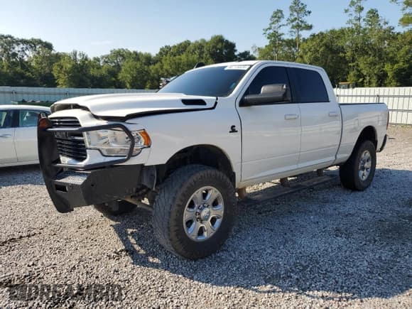 ✅ 2019 Ram 2500 Big Horn • VIN: 3C6UR5DL1KG530475 • Lot: 66715025. Wystawiony na Copart z przebiegiem 100 462 mil. Bezpłatny archiwum sprzedaży aukcyjnych z USA i szczegółowy raport historii pojazdu na DreamBid. Zdjęcie 1.