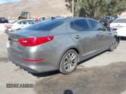 ✅ 2015 Kia Optima SX Turbo • VIN: 5XXGR4A69FG515035 • Lot: 43097407. Wystawiony na IAAI z przebiegiem 91 589 mil. Bezpłatny archiwum sprzedaży aukcyjnych z USA i szczegółowy raport historii pojazdu na DreamBid. Zdjęcie 4.