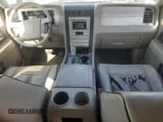 ✅ 2007 Lincoln Navigator • VIN: 5LMFU28567LJ10966 • Lot: 51797625. Listed on Copart with 208,956 mi. Free auction sales archive from the USA and detailed vehicle history report at DreamBid. Image 8.