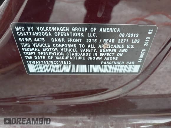 ✅ 2014 Volkswagen Passat S • VIN: 1VWAP7A37EC018810 • Lot: 40968457. Listed on IAAI with 102,606 mi. Free auction sales archive from the USA and detailed vehicle history report at DreamBid. Image 9.
