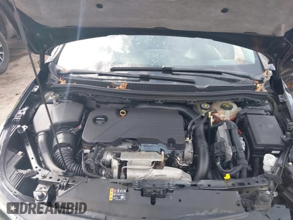 ✅ 2019 Chevrolet Cruze LS • VIN: 1G1BC5SM7K7107532 • Lot: 43222245. Listed on IAAI with 140,995 mi. Free auction sales archive from the USA and detailed vehicle history report at DreamBid. Image 10.