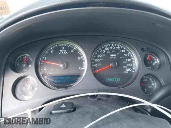 ✅ 2007 Chevrolet Tahoe LS • VIN: 1GNFC13C87R286352 • Lot: 42927693. Wystawiony na IAAI z przebiegiem 268 163 mil. Bezpłatny archiwum sprzedaży aukcyjnych z USA i szczegółowy raport historii pojazdu na DreamBid. Zdjęcie 7.