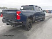 ✅ 2022 Chevrolet Silverado 1500 LT Trail Boss • VIN: 1GCPYFED7NZ188749 • Lot: 41905503. Wystawiony na IAAI z przebiegiem 49 383 mil. Bezpłatny archiwum sprzedaży aukcyjnych z USA i szczegółowy raport historii pojazdu na DreamBid. Zdjęcie 4.