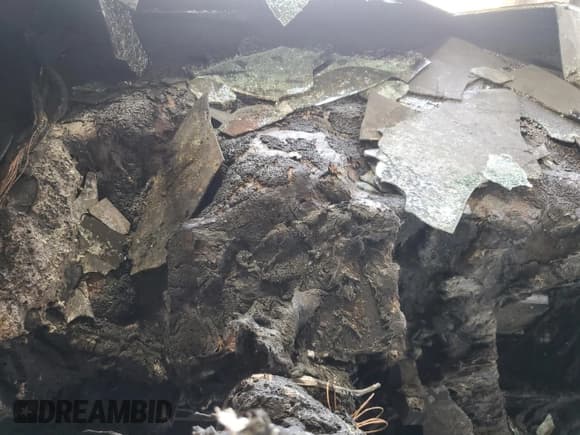 ✅ 2023 Chevrolet Bolt EV 1LT • VIN: 1G1FW6S04P4173735 • Lot: 62980014. Wystawiony na Copart z przebiegiem Nie podano. Bezpłatny archiwum sprzedaży aukcyjnych z USA i szczegółowy raport historii pojazdu na DreamBid. Zdjęcie 9.