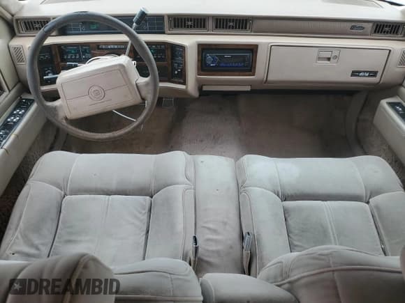 ✅ 1990 Cadillac DeVille • VIN: 1G6CD5332L4262719 • Lot: 69660295. Listed on Copart with 301,875 mi. Free auction sales archive from the USA and detailed vehicle history report at DreamBid. Image 8.