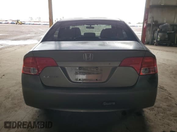 ✅ 2008 Honda Civic LX • VIN: 1HGFA16598L064047 • Лот: 93493225. Опубликован ранее на Copart с пробегом 175 091 миль. Бесплатный доступ к архиву аукционных продаж из США и подробный отчёт об истории автомобиля на DreamBid. Изображение 6.