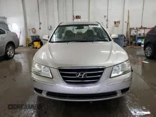 ✅ 2009 Hyundai Sonata GLS • VIN: 5NPET46C19H489059 • Лот: 82121124. Опубликован ранее на Copart с пробегом 171 136 миль. Бесплатный доступ к архиву аукционных продаж из США и подробный отчёт об истории автомобиля на DreamBid. Изображение 5.
