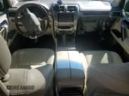 ✅ 2014 Lexus GX 460 Luxury • VIN: JTJJM7FX2E5076865 • Lot: 82409585. Wystawiony na Copart z przebiegiem 129 505 mil. Bezpłatny archiwum sprzedaży aukcyjnych z USA i szczegółowy raport historii pojazdu na DreamBid. Zdjęcie 8.