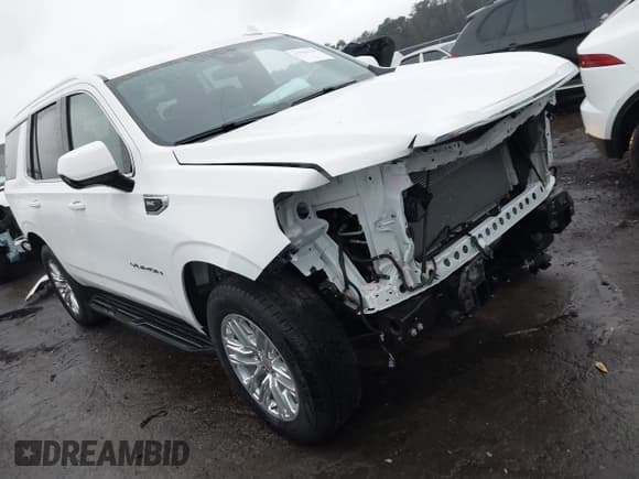 ✅ 2024 GMC Yukon SLE • VIN: 1GKS1AKD4RR121655 • Lot: 41532210. Wystawiony na IAAI z przebiegiem 9 551 mil. Bezpłatny archiwum sprzedaży aukcyjnych z USA i szczegółowy raport historii pojazdu na DreamBid. Zdjęcie 1.