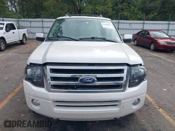 ✅ 2012 Ford Expedition Limited • VIN: 1FMJU2A51CEF09323 • Lot: 43288873. Listed on IAAI with 165,727 mi. Free auction sales archive from the USA and detailed vehicle history report at DreamBid. Image 12.