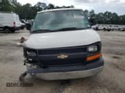 ✅ 2013 Chevrolet Express Cargo • VIN: 1GCSGAFX0D1183138 • Lot: 66003235. Wystawiony na Copart z przebiegiem Nie podano. Bezpłatny archiwum sprzedaży aukcyjnych z USA i szczegółowy raport historii pojazdu na DreamBid. Zdjęcie 5.
