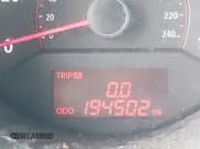 ✅ 2011 Kia Sorento LX • VIN: 5XYKT3A19BG145995 • Lot: 42357706. Wystawiony na IAAI z przebiegiem 194 502 mil. Bezpłatny archiwum sprzedaży aukcyjnych z USA i szczegółowy raport historii pojazdu na DreamBid. Zdjęcie 7.