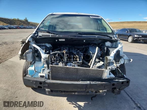 ✅ 2017 Toyota Sienna XLE • VIN: 5TDDZ3DC6HS173396 • Lot: 82459485. Wystawiony na Copart z przebiegiem 238 324 mil. Bezpłatny archiwum sprzedaży aukcyjnych z USA i szczegółowy raport historii pojazdu na DreamBid. Zdjęcie 5.