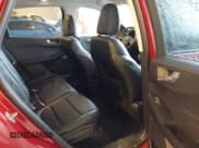 ✅ 2022 Ford Escape SEL • VIN: 1FMCU9H60NUB70515 • Lot: 43265394. Wystawiony na IAAI z przebiegiem 14 664 mil. Bezpłatny archiwum sprzedaży aukcyjnych z USA i szczegółowy raport historii pojazdu na DreamBid. Zdjęcie 8.