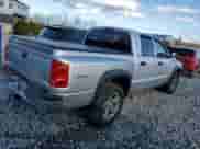 2010 Dodge Dakota Laramie with VIN 1D7RW5GP4AS118053, listed as a Copart auction lot 48143805 with 131,531 mi miles and Clean title. Bid and sale history available at DreamBid. Image 3.