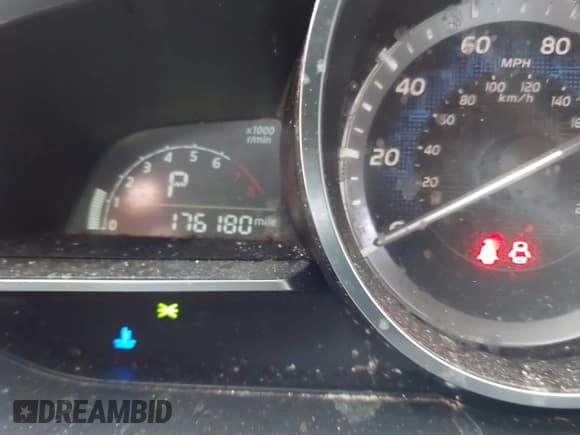 ✅ 2016 Scion iA • VIN: 3MYDLBZV6GY132121 • Lot: 43560660. Wystawiony na IAAI z przebiegiem 176 180 mil. Bezpłatny archiwum sprzedaży aukcyjnych z USA i szczegółowy raport historii pojazdu na DreamBid. Zdjęcie 7.