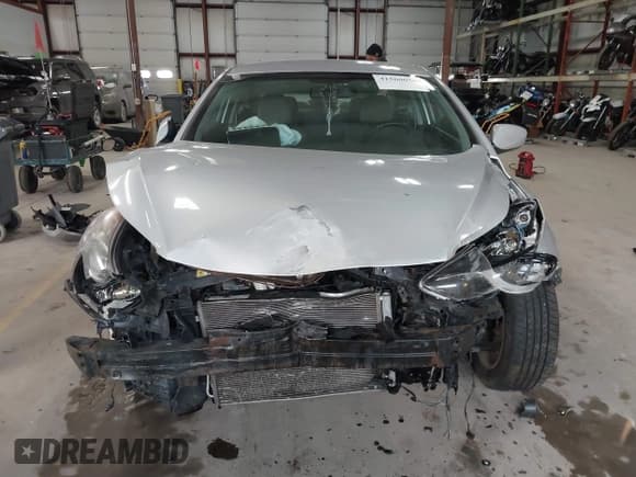 ✅ 2013 Hyundai Elantra GS • VIN: KMHDH6AE6DU005981 • Lot: 41560050. Listed on IAAI with Not provided. Free auction sales archive from the USA and detailed vehicle history report at DreamBid. Image 12.