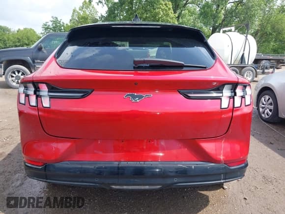 ✅ 2021 Ford Mustang Mach-E Premium • VIN: 3FMTK3SU5MMA57320 • Lot: 42405966. Wystawiony na IAAI z przebiegiem 16 615 mil. Bezpłatny archiwum sprzedaży aukcyjnych z USA i szczegółowy raport historii pojazdu na DreamBid. Zdjęcie 17.