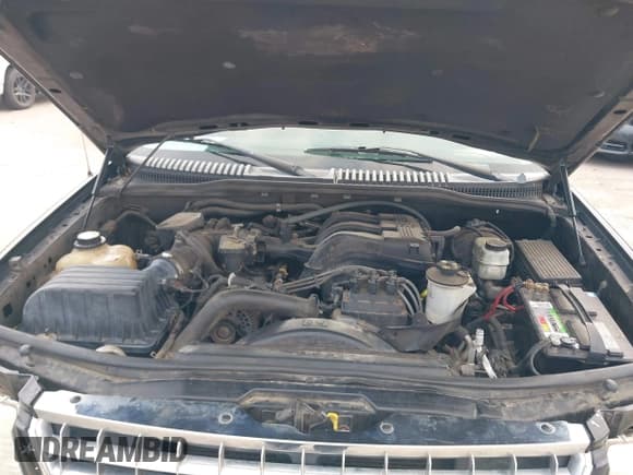 ✅ 2005 Ford Explorer XLT • VIN: 1FMZU73EX5UB58658 • Лот: 42162702. Опубликован ранее на IAAI с пробегом 152 074 миль. Бесплатный доступ к архиву аукционных продаж из США и подробный отчёт об истории автомобиля на DreamBid. Изображение 10.