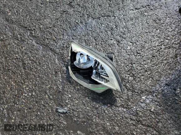 ✅ 2013 Chevrolet Captiva Sport LTZ • VIN: 3GNAL4EKXDS597984 • Lot: 57076165. Wystawiony na Copart z przebiegiem 151 690 mil. Bezpłatny archiwum sprzedaży aukcyjnych z USA i szczegółowy raport historii pojazdu na DreamBid. Zdjęcie 12.