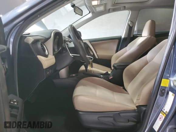 ✅ 2014 Toyota RAV4 XLE • VIN: JTMWFREV1ED027919 • Лот: 93604805. Опубликован ранее на Copart с пробегом 170 720 миль. Бесплатный доступ к архиву аукционных продаж из США и подробный отчёт об истории автомобиля на DreamBid. Изображение 7.