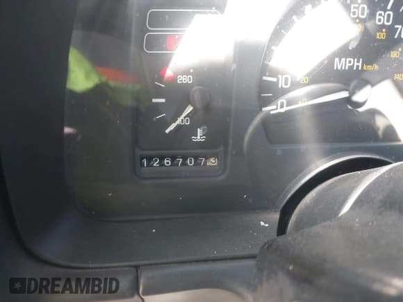 ✅ 1993 Pontiac Sunbird • VIN: 1G2JB54H5P7513942 • Lot: 43304962. Listed on IAAI with 126,707 mi. Free auction sales archive from the USA and detailed vehicle history report at DreamBid. Image 7.