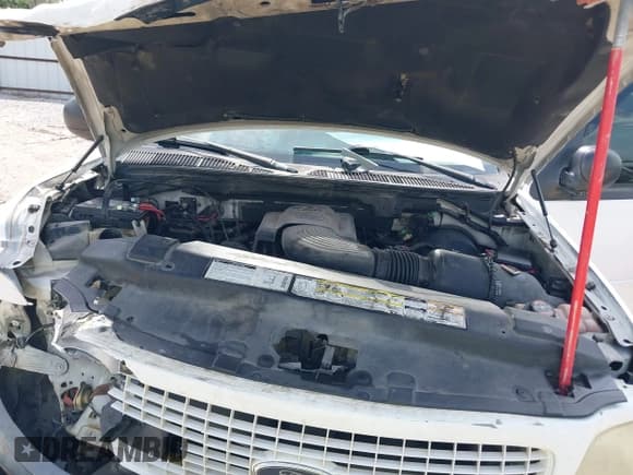 ✅ 2000 Ford Expedition XLT • VIN: 1FMRU1562YLB35324 • Лот: 42602516. Опубликован ранее на IAAI с пробегом Не указан. Бесплатный доступ к архиву аукционных продаж из США и подробный отчёт об истории автомобиля на DreamBid. Изображение 10.