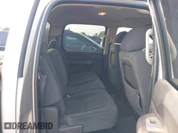 ✅ 2008 GMC Sierra 1500 SLE1 • VIN: 2GTEC13J781171948 • Lot: 43498929. Wystawiony na IAAI z przebiegiem 261 843 mil. Bezpłatny archiwum sprzedaży aukcyjnych z USA i szczegółowy raport historii pojazdu na DreamBid. Zdjęcie 8.