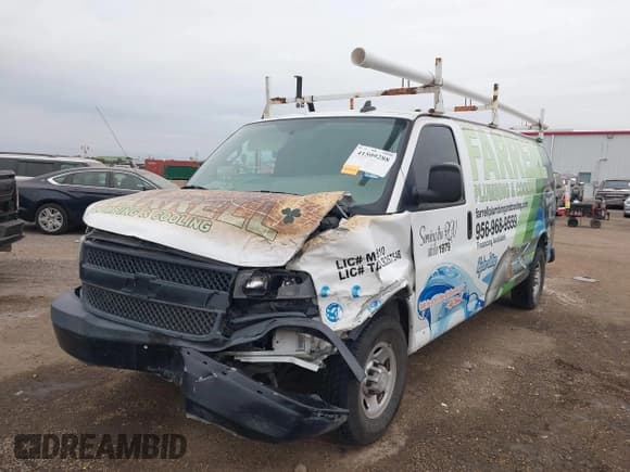 ✅ 2019 Chevrolet Express Cargo • VIN: 1GCWGBFPXK1142407 • Лот: 41509288. Опубликован ранее на IAAI с пробегом Не указан. Бесплатный доступ к архиву аукционных продаж из США и подробный отчёт об истории автомобиля на DreamBid. Изображение 6.