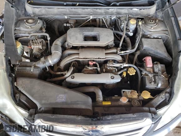 ✅ 2010 Subaru Outback Premium All-Weather Anniversary • VIN: 4S4BRBGC5A3342517 • Lot: 57253295. Listed on Copart with 183,570 mi. Free auction sales archive from the USA and detailed vehicle history report at DreamBid. Image 11.