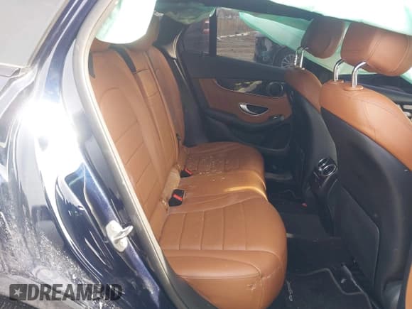 ✅ 2021 Mercedes-Benz GLC 300 • VIN: W1N0G8EB5MF921579 • Лот: 41527535. Опубликован ранее на IAAI с пробегом 56 512 миль. Бесплатный доступ к архиву аукционных продаж из США и подробный отчёт об истории автомобиля на DreamBid. Изображение 8.