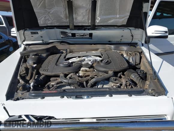 ✅ 2016 Mercedes-Benz G 550 • VIN: WDCYC3KF1GX246080 • Lot: 42317289. Wystawiony na IAAI z przebiegiem 100 416 mil. Bezpłatny archiwum sprzedaży aukcyjnych z USA i szczegółowy raport historii pojazdu na DreamBid. Zdjęcie 10.