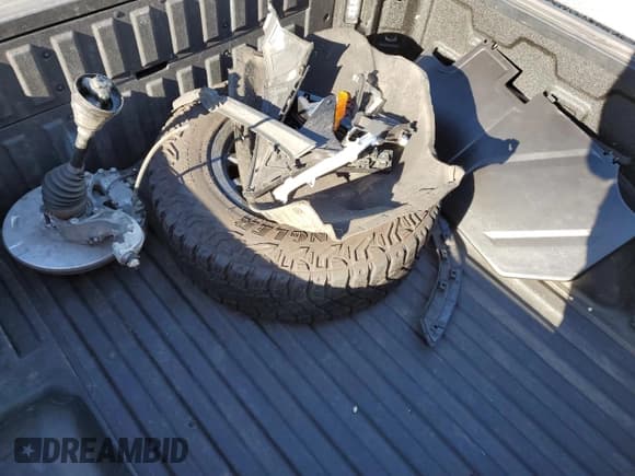 ✅ 2024 GMC Sierra 1500 AT4X • VIN: 3GTUUFE86RG193027 • Лот: 44016515. Опубликован ранее на Copart с пробегом 22 859 миль. Бесплатный доступ к архиву аукционных продаж из США и подробный отчёт об истории автомобиля на DreamBid. Изображение 12.