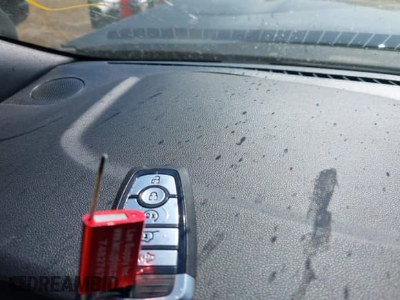 ✅ 2023 Ford Escape ST-Line • VIN: 1FMCU0MN5PUB19667 • Lot: 43190875. Wystawiony na IAAI z przebiegiem 19 773 mil. Bezpłatny archiwum sprzedaży aukcyjnych z USA i szczegółowy raport historii pojazdu na DreamBid. Zdjęcie 11.