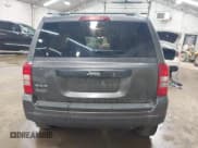 ✅ 2017 Jeep Patriot Sport • VIN: 1C4NJRBB8HD179723 • Lot: 42740749. Wystawiony na IAAI z przebiegiem 113 254 mil. Bezpłatny archiwum sprzedaży aukcyjnych z USA i szczegółowy raport historii pojazdu na DreamBid. Zdjęcie 16.