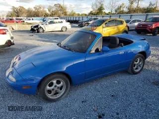 ✅ 1990 Mazda MX-5 Miata Special Edition • VIN: JM1NA3518L0115830 • Lot: 84904114. Wystawiony na Copart z przebiegiem 235 354 mil. Bezpłatny archiwum sprzedaży aukcyjnych z USA i szczegółowy raport historii pojazdu na DreamBid. Zdjęcie 1.