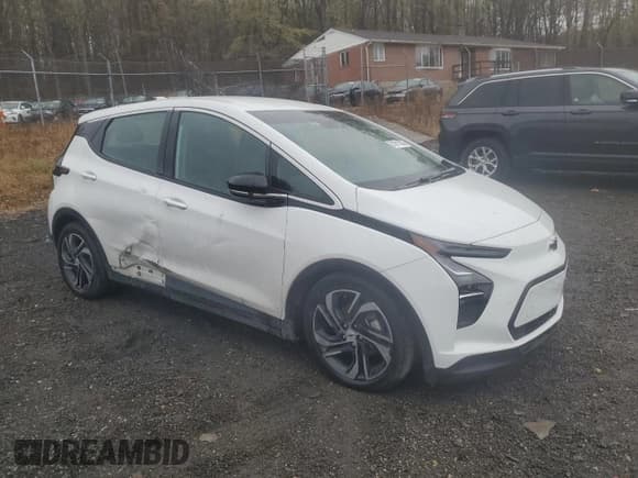 ✅ 2023 Chevrolet Bolt EV 2LT • VIN: 1G1FX6S05P4161512 • Lot: 51911805. Wystawiony na Copart z przebiegiem 37 885 mil. Bezpłatny archiwum sprzedaży aukcyjnych z USA i szczegółowy raport historii pojazdu na DreamBid. Zdjęcie 4.