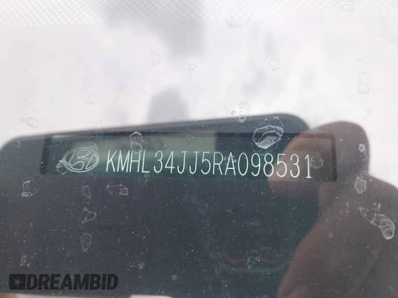 2024 Hyundai Sonata SEL z VIN KMHL34JJ5RA098531, wystawiony jako IAAI lot #42508610 z przebiegiem 3 026 mil mil oraz . Historia ofert i sprzedaży dostępna na DreamBid. Obrazek 9.