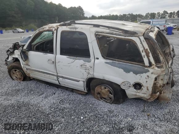 ✅ 2003 GMC Yukon • VIN: 1GKEC13723J158629 • Lot: 72040044. Listed on Copart with Not provided. Free auction sales archive from the USA and detailed vehicle history report at DreamBid. Image 2.