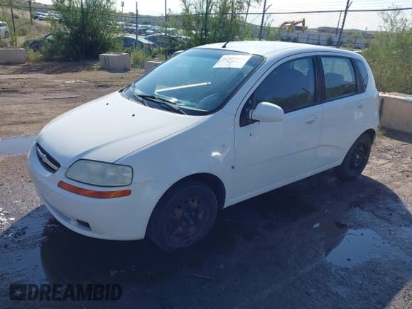 ✅ 2008 Chevrolet Aveo LS • VIN: KL1TD66608B226661 • Lot: 43409929. Wystawiony na IAAI z przebiegiem 152 957 mil. Bezpłatny archiwum sprzedaży aukcyjnych z USA i szczegółowy raport historii pojazdu na DreamBid. Zdjęcie 17.