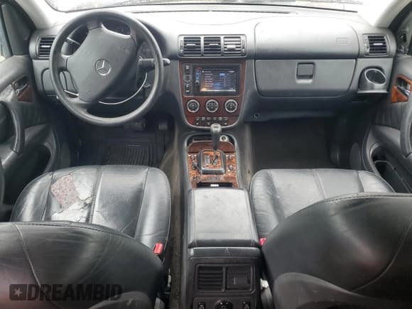 ✅ 2002 Mercedes-Benz M 320/430/500 • VIN: 4JGAB54E22A370800 • Lot: 70165414. Wystawiony na Copart z przebiegiem 267 844 mil. Bezpłatny archiwum sprzedaży aukcyjnych z USA i szczegółowy raport historii pojazdu na DreamBid. Zdjęcie 8.