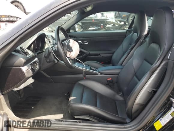 ✅ 2018 Porsche 718 Cayman • VIN: WP0AA2A80JK261670 • Lot: 60250575. Wystawiony na Copart z przebiegiem 73 522 mil. Bezpłatny archiwum sprzedaży aukcyjnych z USA i szczegółowy raport historii pojazdu na DreamBid. Zdjęcie 7.