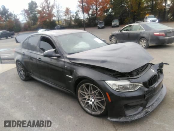 ✅ 2017 BMW M3 • VIN: WBS8M9C50H5G83413 • Lot: 43466649. Wystawiony na IAAI z przebiegiem Nie podano. Bezpłatny archiwum sprzedaży aukcyjnych z USA i szczegółowy raport historii pojazdu na DreamBid. Zdjęcie 1.