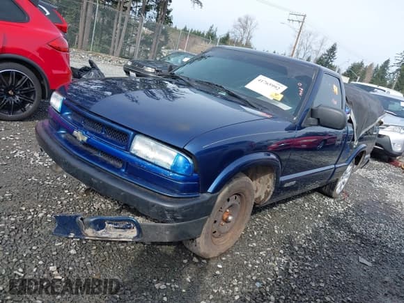 ✅ 2002 Chevrolet S-10 LS • VIN: 1GCCS14WX28227163 • Лот: 41765992. Опубликован ранее на IAAI с пробегом Не указан. Бесплатный доступ к архиву аукционных продаж из США и подробный отчёт об истории автомобиля на DreamBid. Изображение 17.